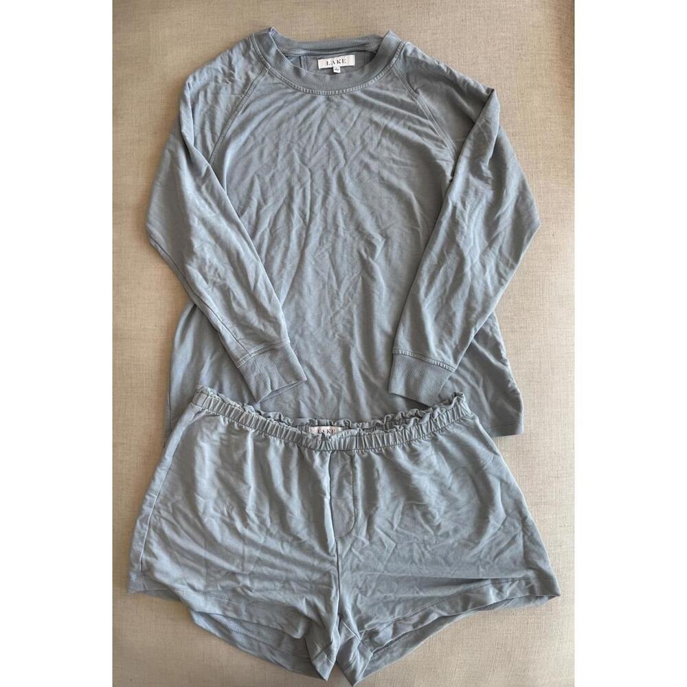Lake Relax Shorts Set in Dusty Blue Size Large - Picture 2 of 7
